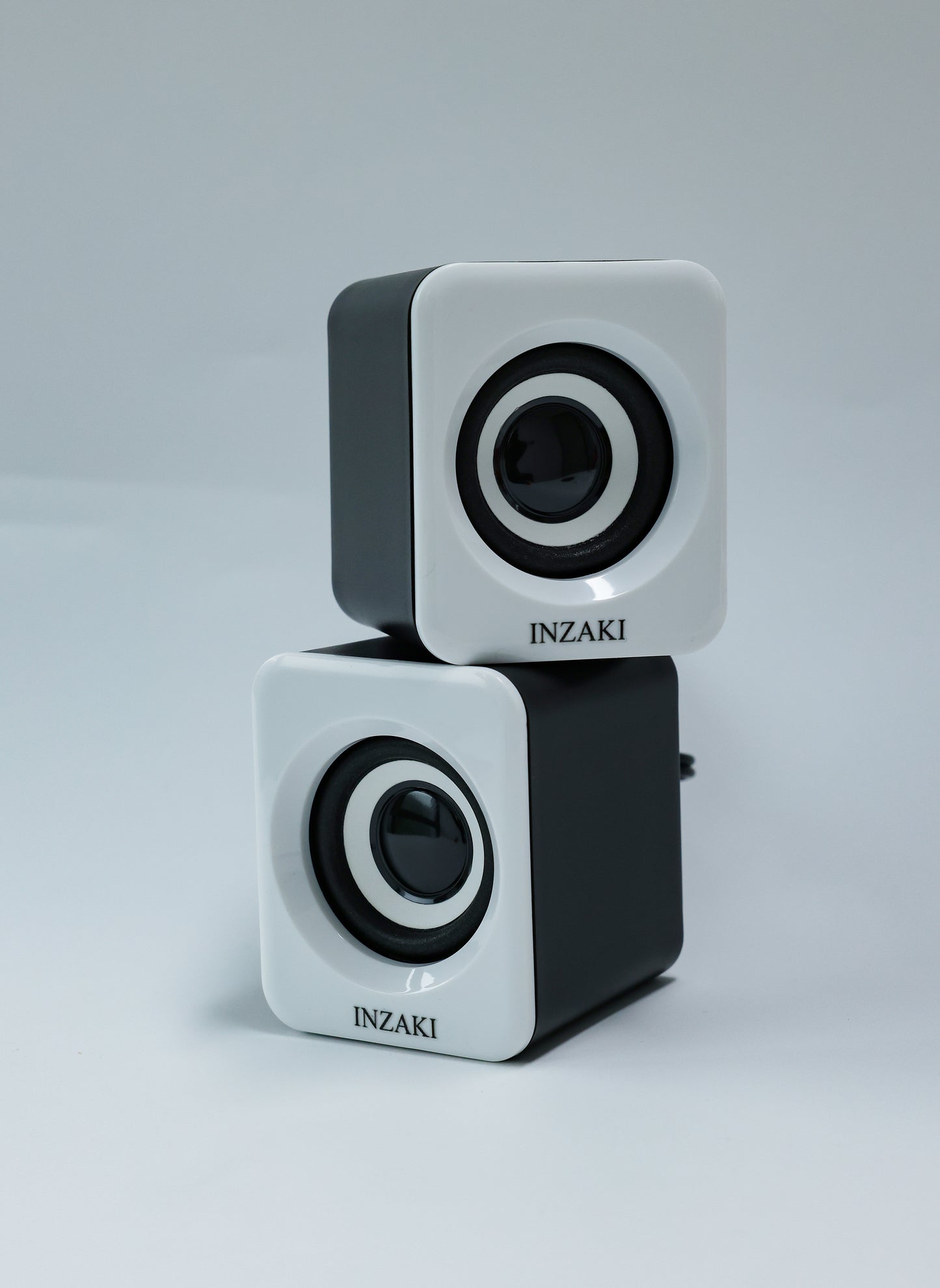 INZAKI Mini USB Computer Speakers with Enhanced Bass - Compact Soundbar for Desktop, Laptop & PC Setup