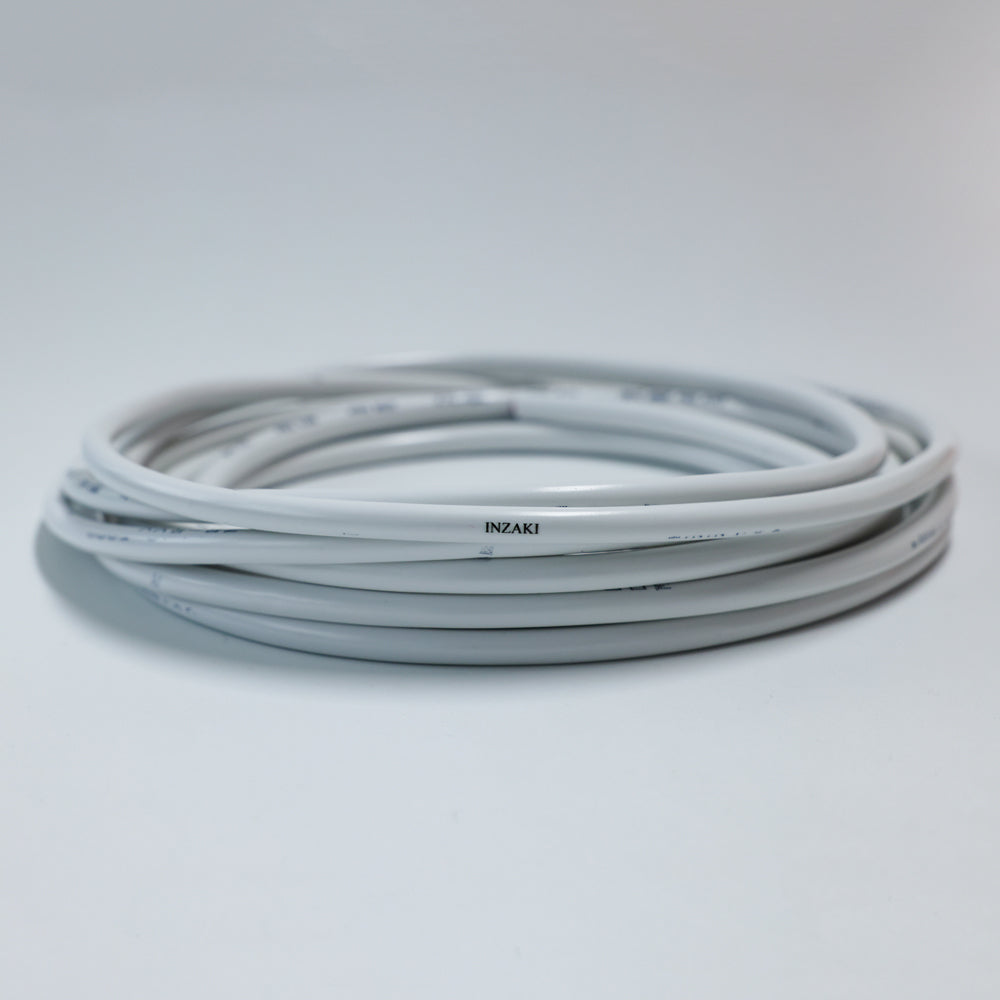 INZAKI Weatherproof Outdoor Electrical Cable - White Flexible Extension Cord for Indoor/Outdoor Power Supply 5 meters
