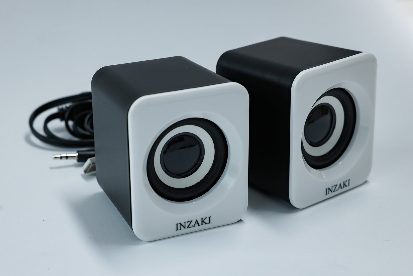 INZAKI Mini USB Computer Speakers with Enhanced Bass - Compact Soundbar for Desktop, Laptop & PC Setup